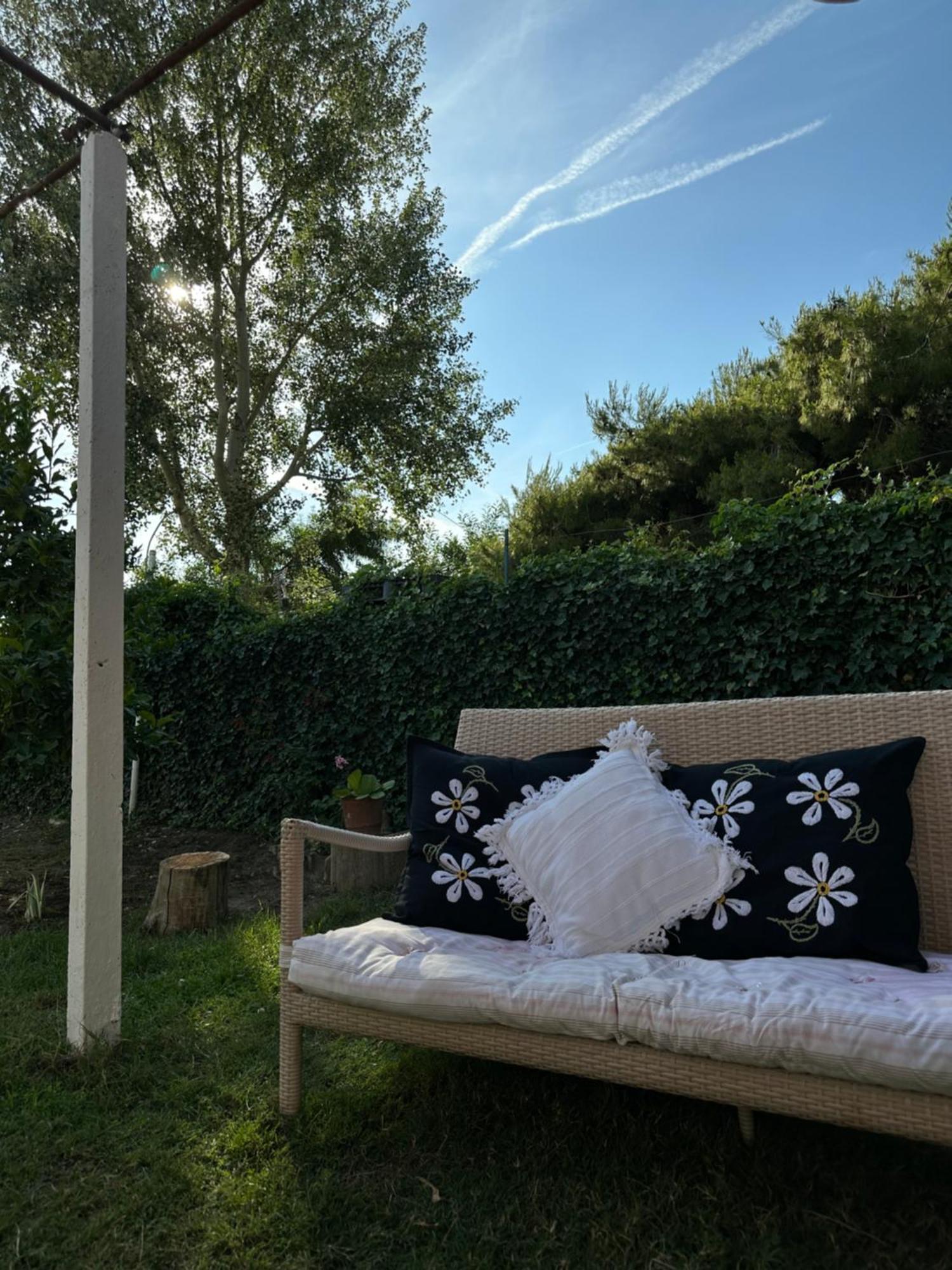 Sunny Rentals Vlore Luaran gambar